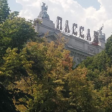 Двухкомнатная квартира,500м и Дерибасовская Одесса Экстерьер фото